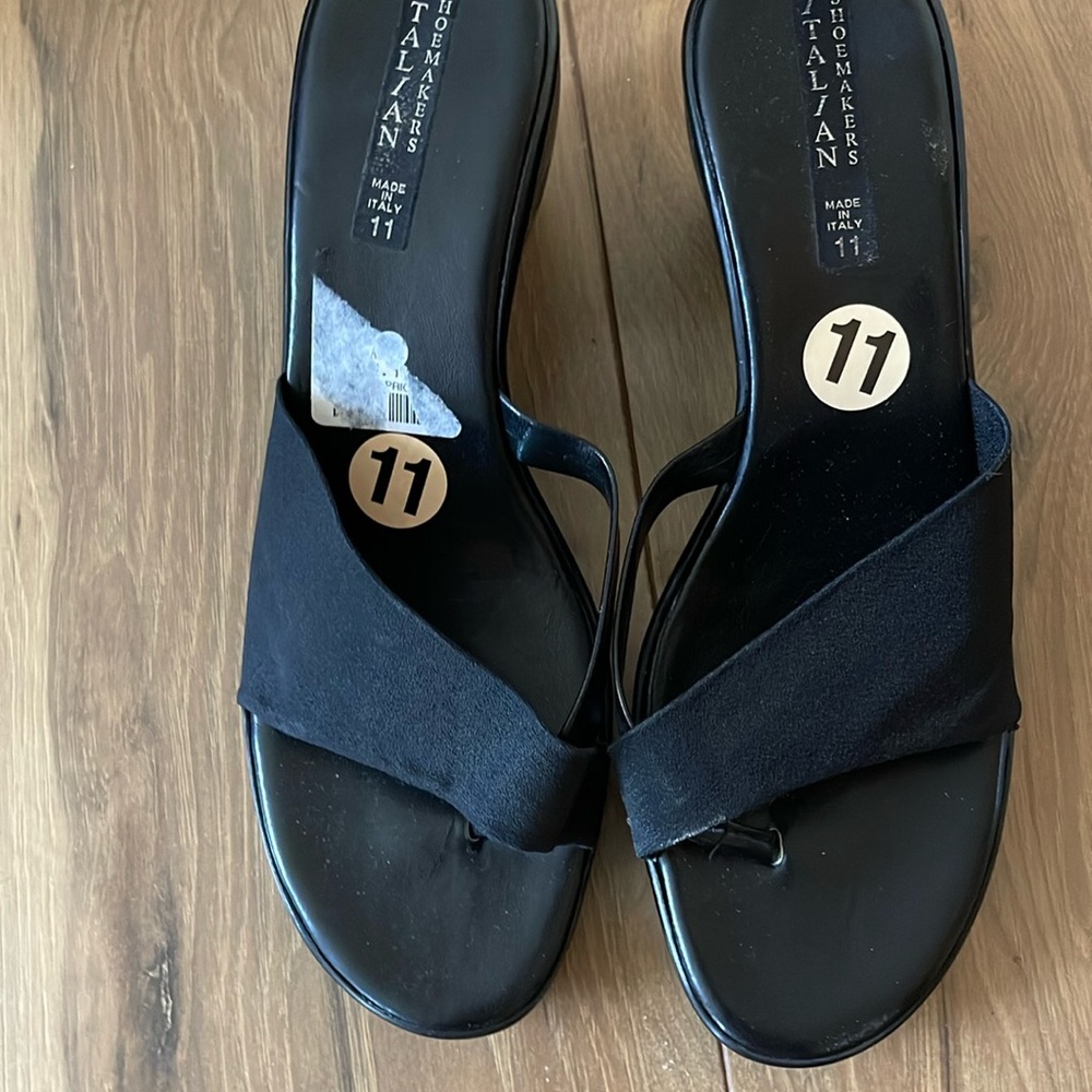 Womens shoes